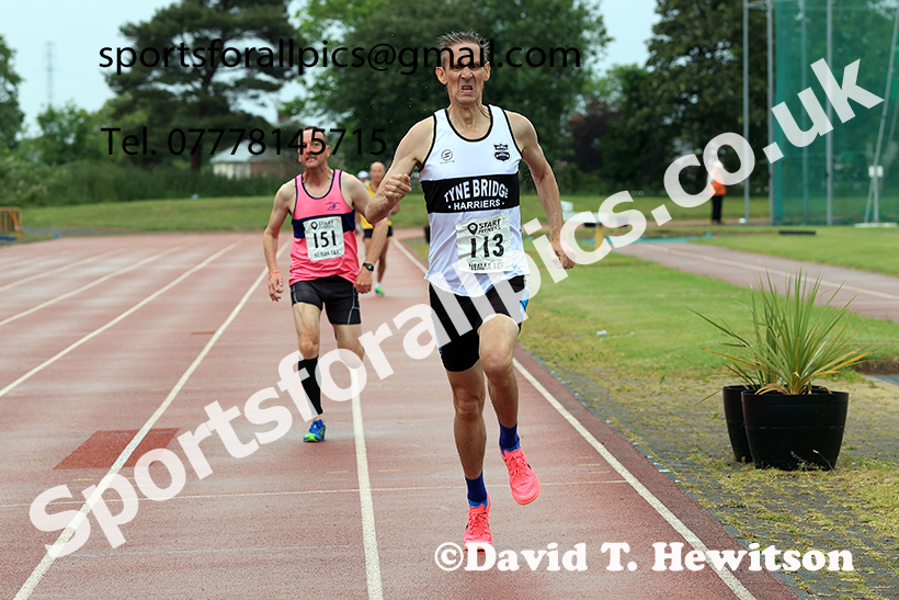 800 metres, 2025 NEMAA Track and Field, Monkton. Photo: David T. Hewitson/Sports for All Pics
